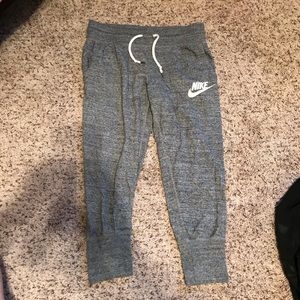 Gray Nike crops